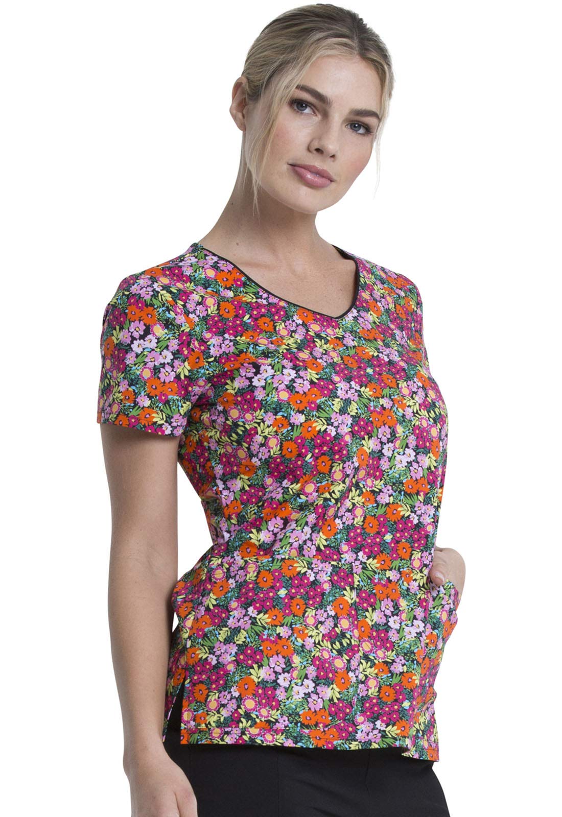Dickies EDS Women Scrubs Top V-Neck DK700 - Image 3